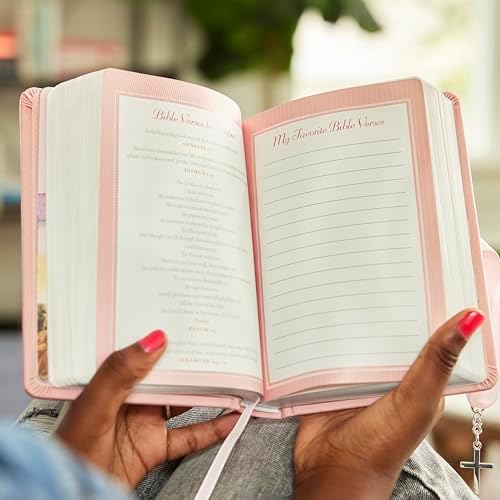 NKJV, Simply Charming Bible, Hardcover, Pink: Pink Edition by Thomas Nelson