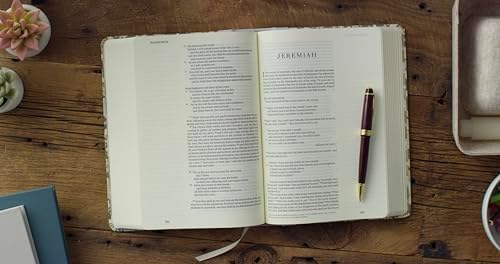 ESV Single Column Journaling Bible, Large Print, Artist Series (Cloth over Board, Lulie Wallace, Martha): Holy Bible, English Standard Version by ESV Bibles
