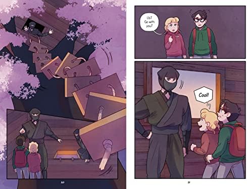 Night of the Ninjas Graphic Novel (Magic Tree House Graphic Novels) by Mary Pope Osborne