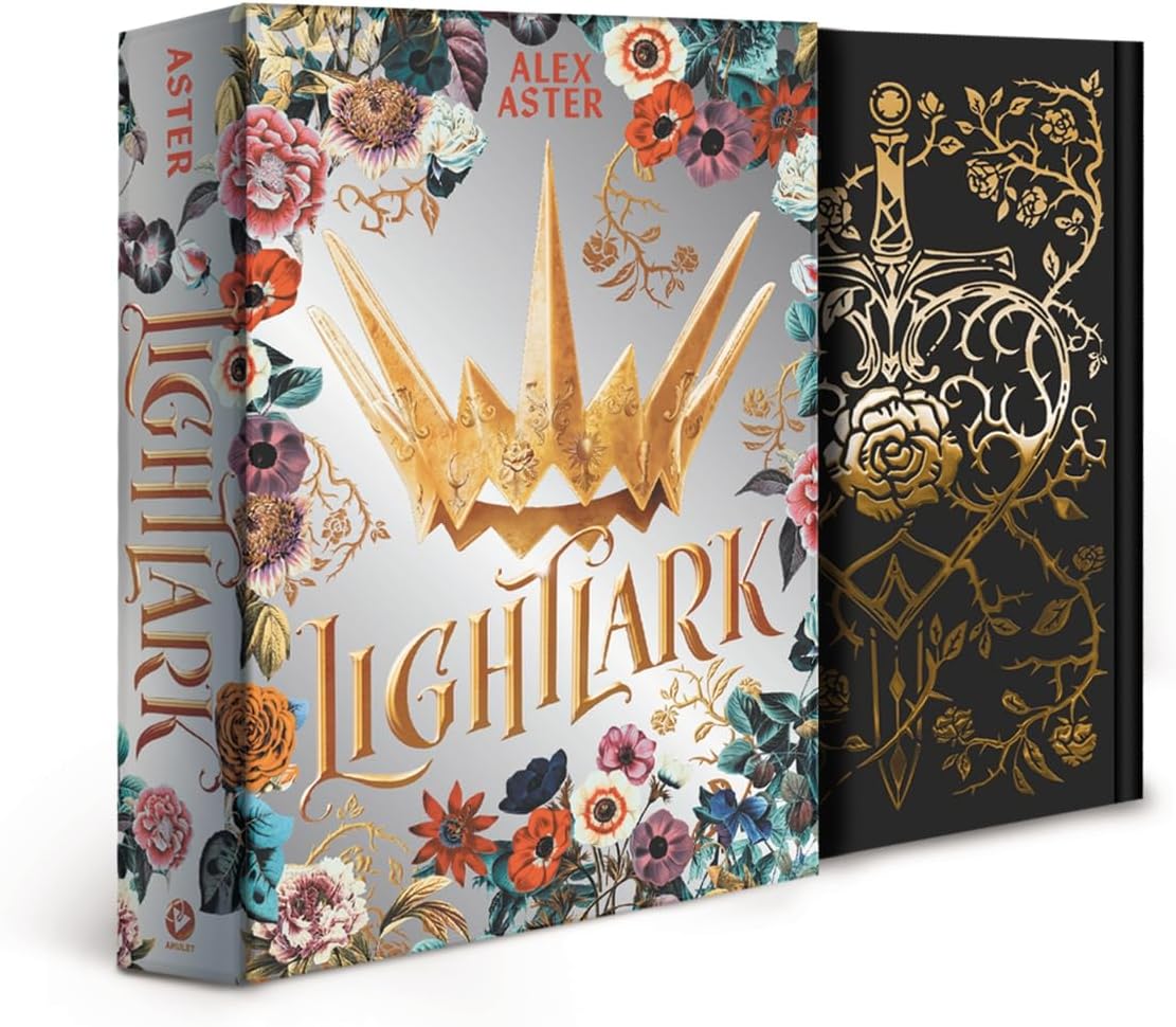 Lightlark: Collector’s Edition (The Lightlark Saga Book 1) (Volume 1) by Alex Aster